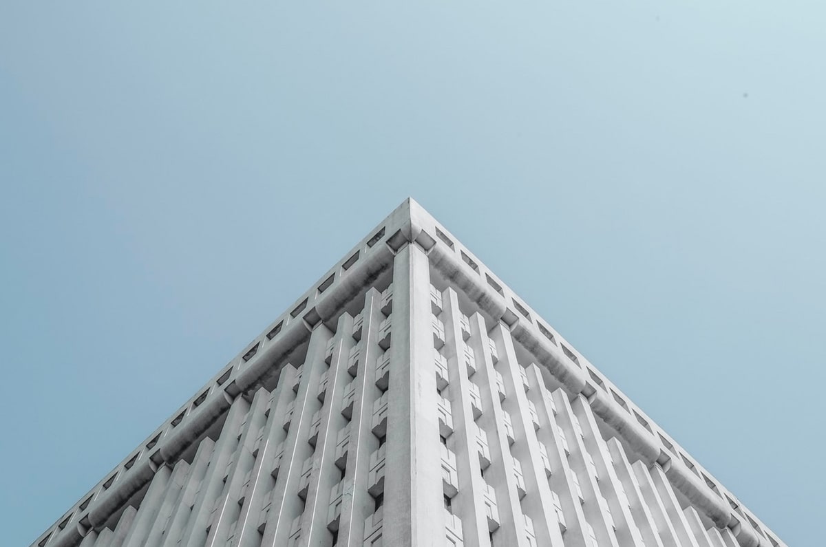 YY漫画小抄：看结论太满吗→做按时间线重排剪辑→评论也能用